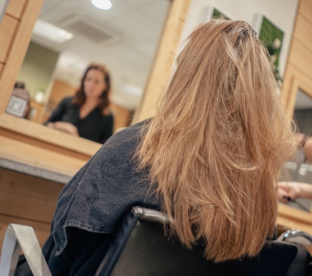 Mèches végétales pour cheveux blonds à Hilsenheim